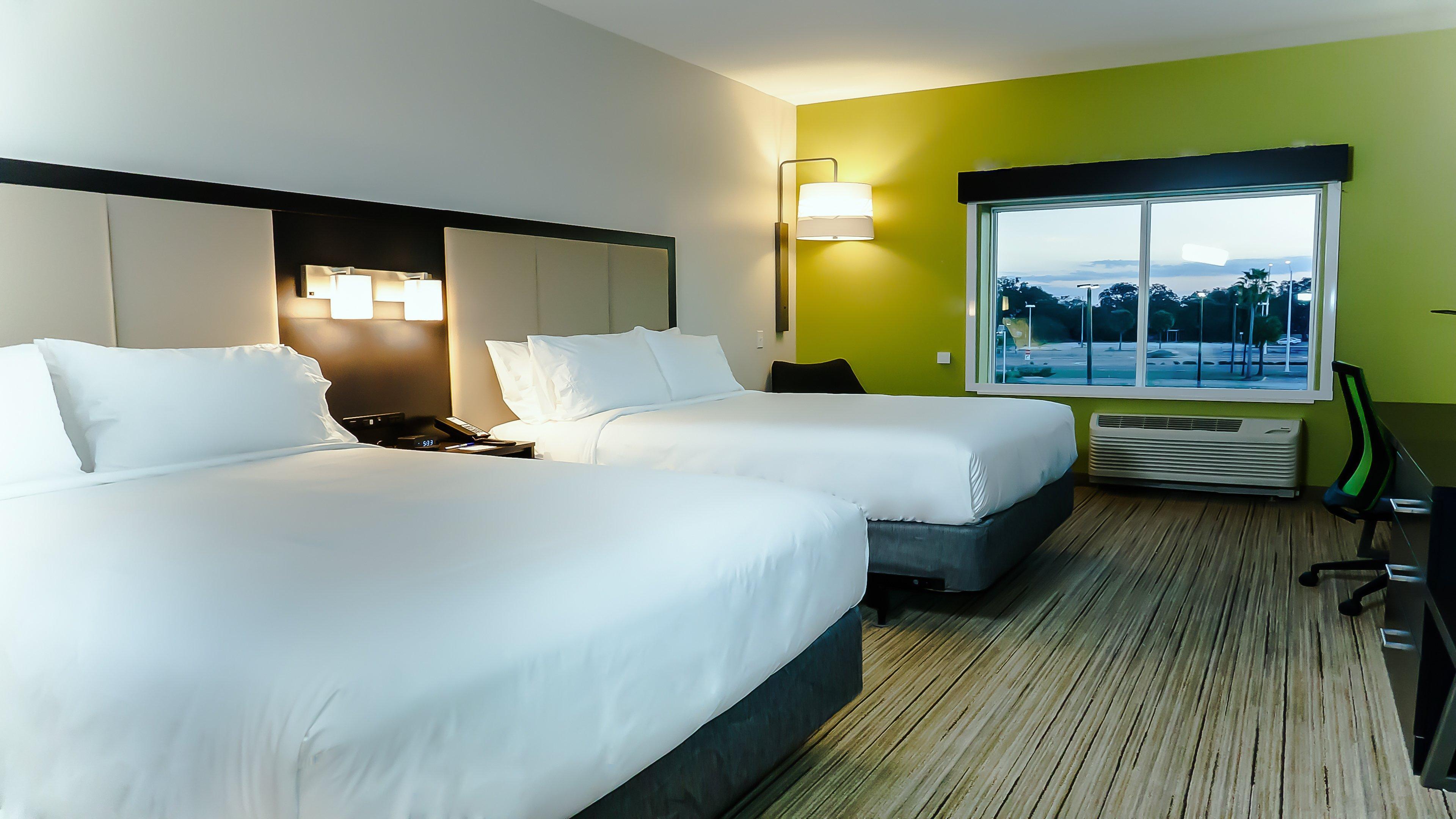 Express & - East - Ybor By Ihg Hotel